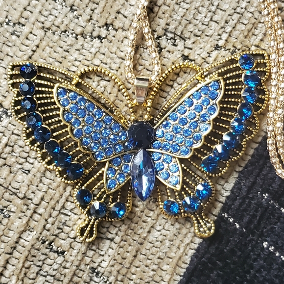 Betsey Johnson Jewelry - Betsey Johnson blue butterfly statement necklace